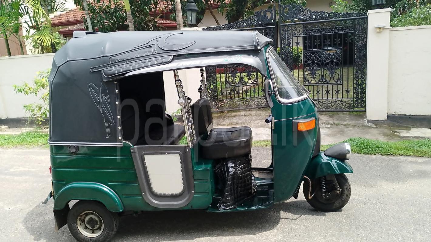 Bajaj 4 stroke 2006 - பயன்படுத்தப்பட்டது முச்சக்கர வண்டி sale in Sri Lanka - patpat.lk