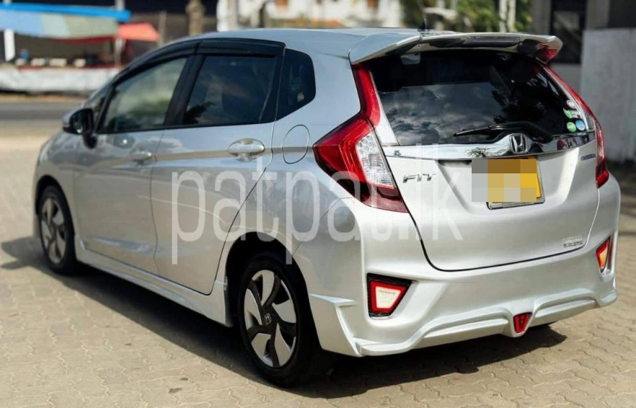 Advertisement image 3