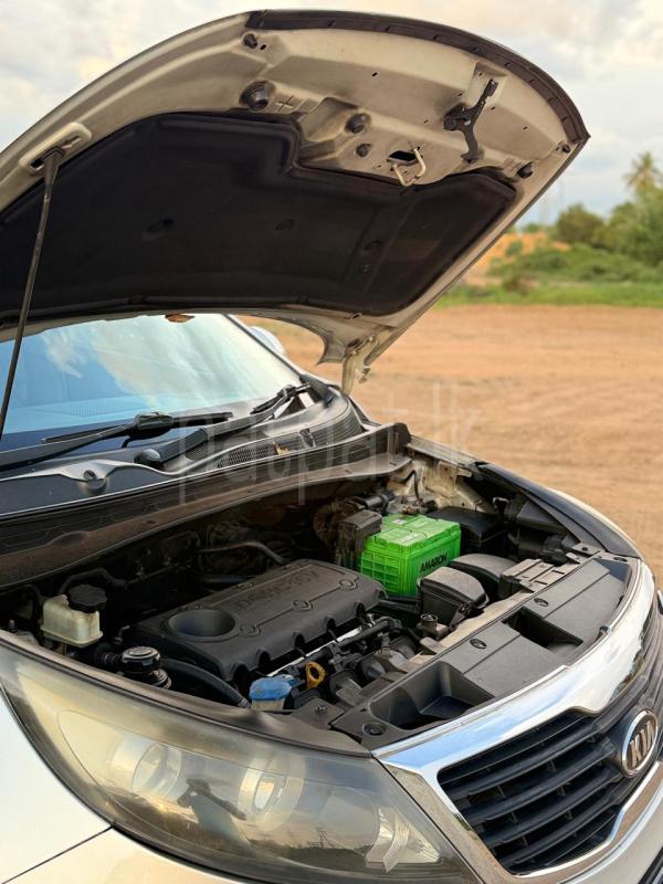KIA Sportage 2011 - பயன்படுத்தப்பட்டது SUV sale in Sri Lanka - patpat.lk