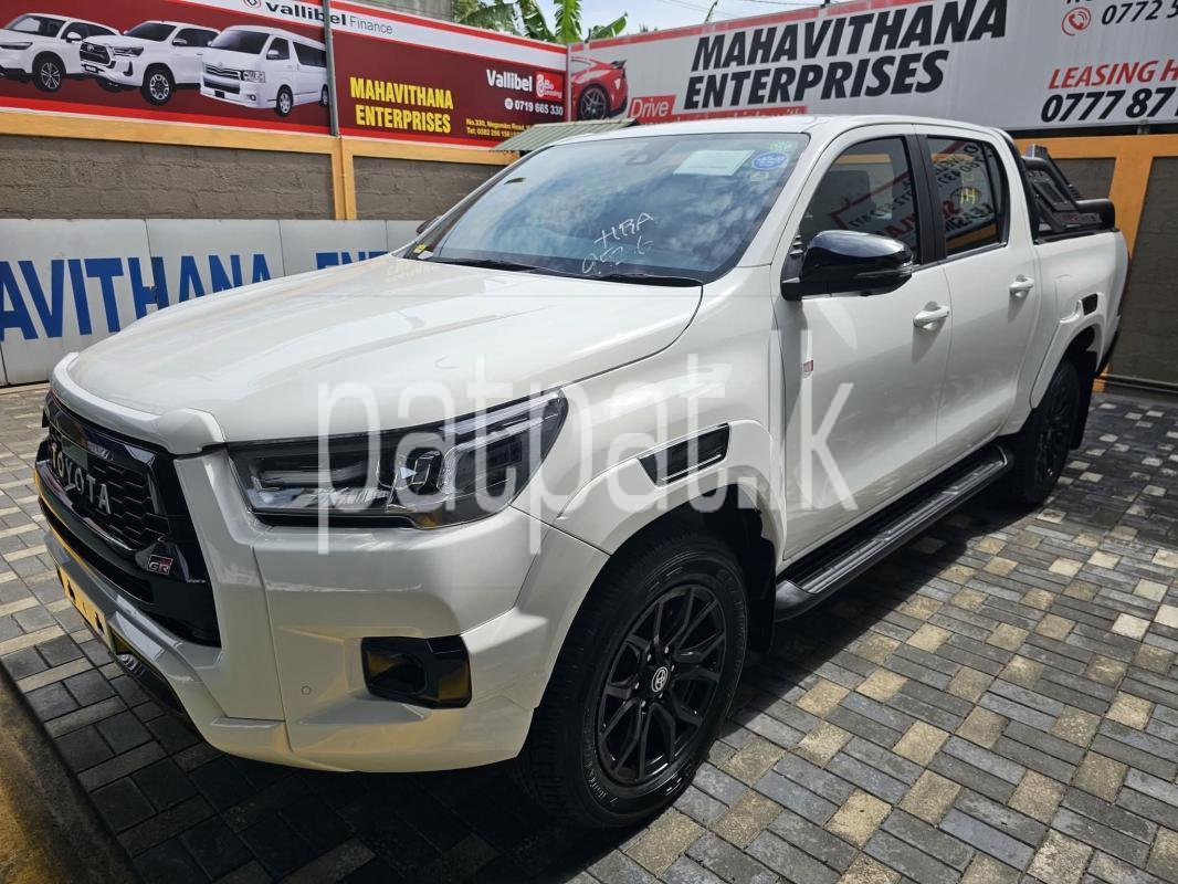 Advertisement image 6