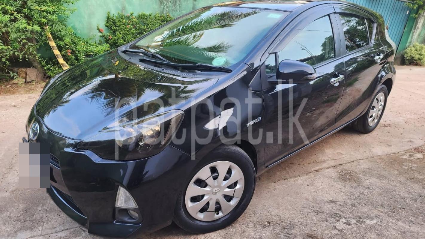 Toyota Aqua 2013 - Used Car sale in Sri Lanka - patpat.lk