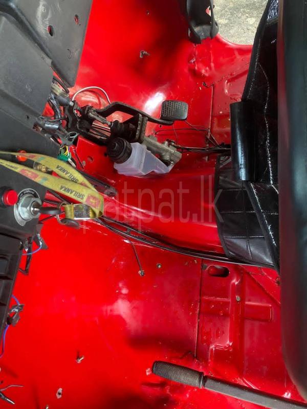 Bajaj 4 stroke 2010 - பயன்படுத்தப்பட்டது முச்சக்கர வண்டி sale in Sri Lanka - patpat.lk