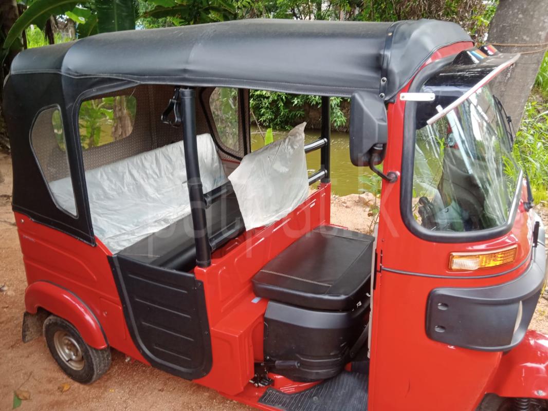 Bajaj Three Wheel 2026 - பயன்படுத்தப்பட்டது முச்சக்கர வண்டி sale in Sri Lanka - patpat.lk