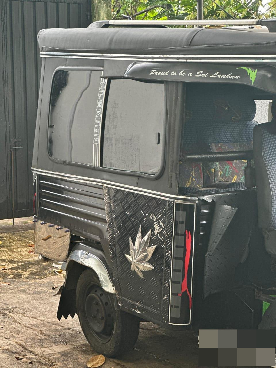 Piaggio Three Wheel 2014 - භාවිතා කරන ලද ත්‍රිරෝද රථය sale in Sri Lanka - patpat.lk