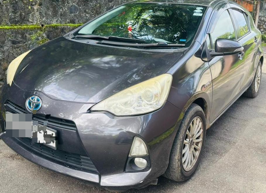 Toyota Aqua 2012 - Used Car sale in Sri Lanka - patpat.lk