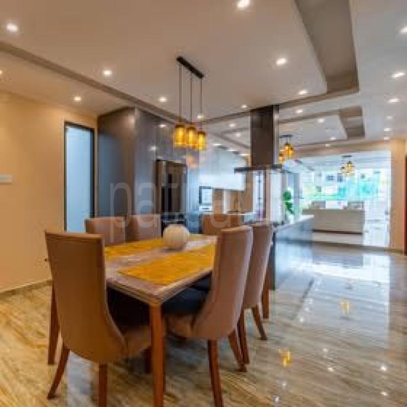 Furnished Apartment for Sale in Bambalapitiya (Colombo 04)