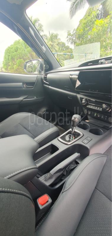 Advertisement image 6