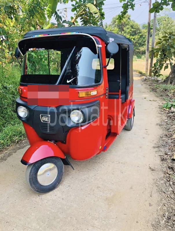 Bajaj Three Wheel 2015 - பயன்படுத்தப்பட்டது முச்சக்கர வண்டி sale in Sri Lanka - patpat.lk