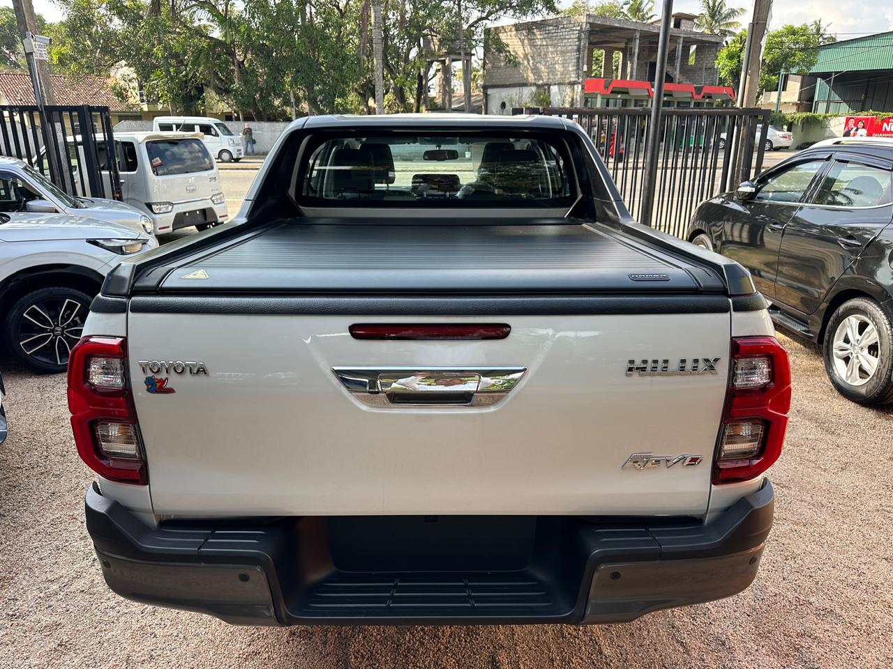 Toyota Hilux 2024 - சான்றளிக்கப்பட்டது சரக்கு போக்குவரத்து sale in Sri Lanka - patpat.lk
