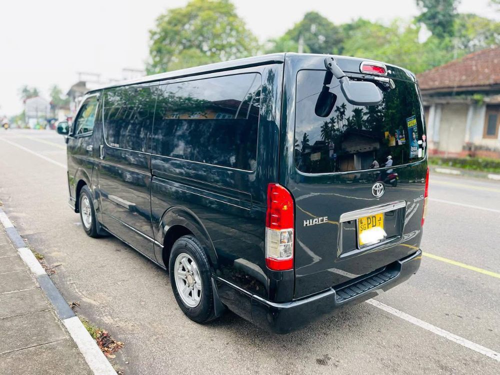 Toyota Hiace 2012 - மறுசீரமைக்கப்பட்டது வேன் sale in Sri Lanka - patpat.lk