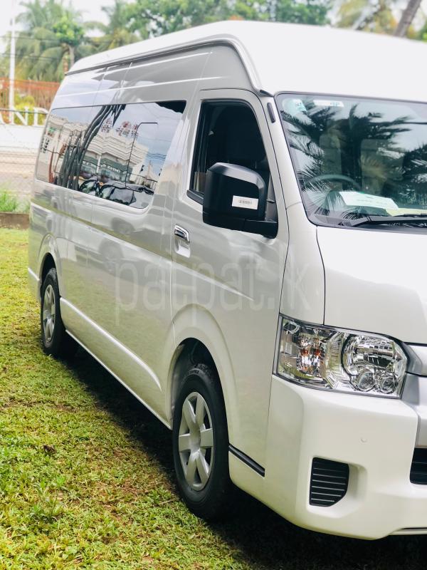 Toyota Hiace 2025 - අලුත් වෑන් රථය sale in Sri Lanka - patpat.lk