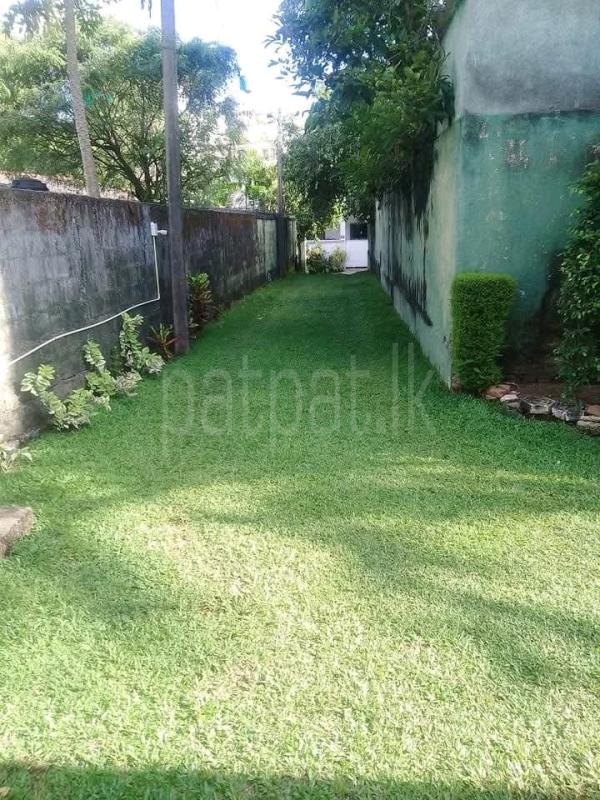 Commercial Land for Sale in Ratmalana ads-image-1