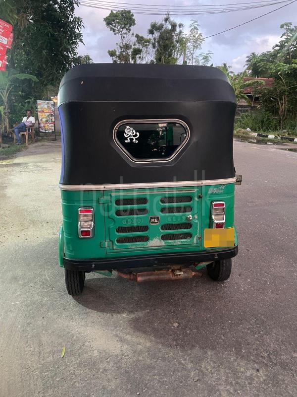 Bajaj 4 stroke 2016 - Used Three wheeler sale in Sri Lanka - patpat.lk