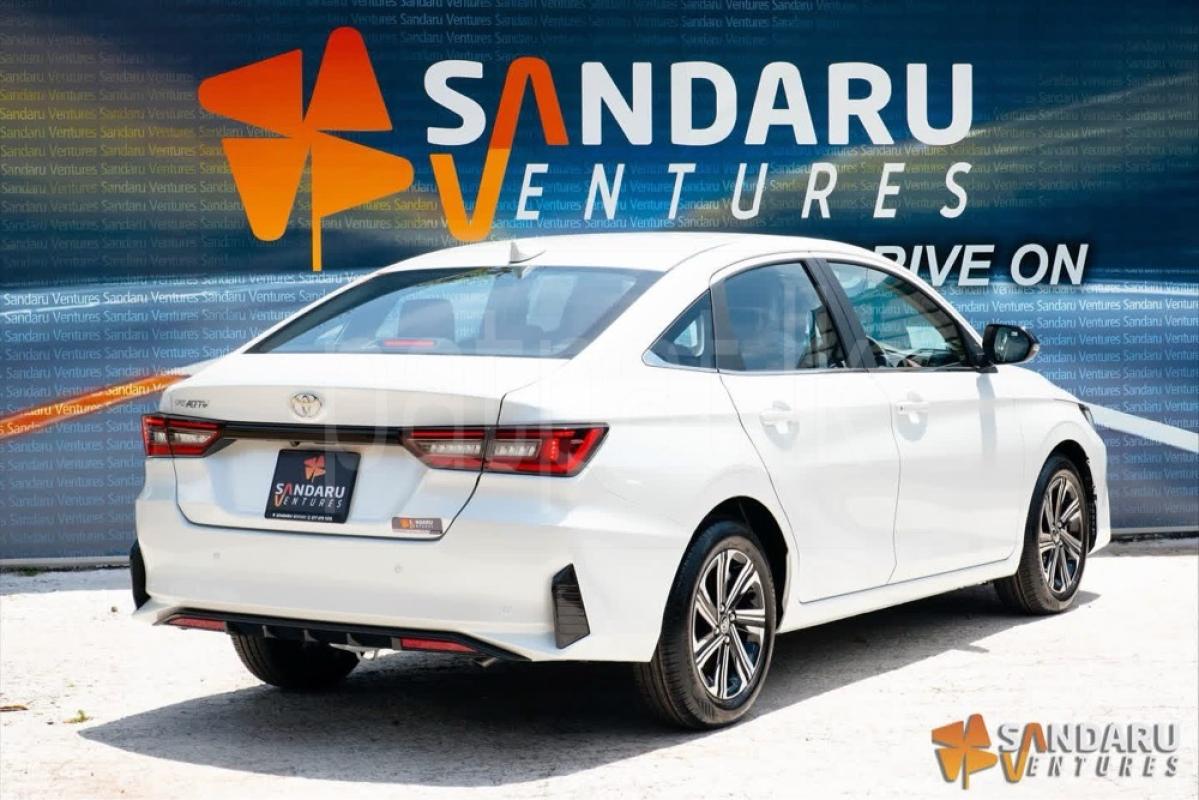 Advertisement image 4