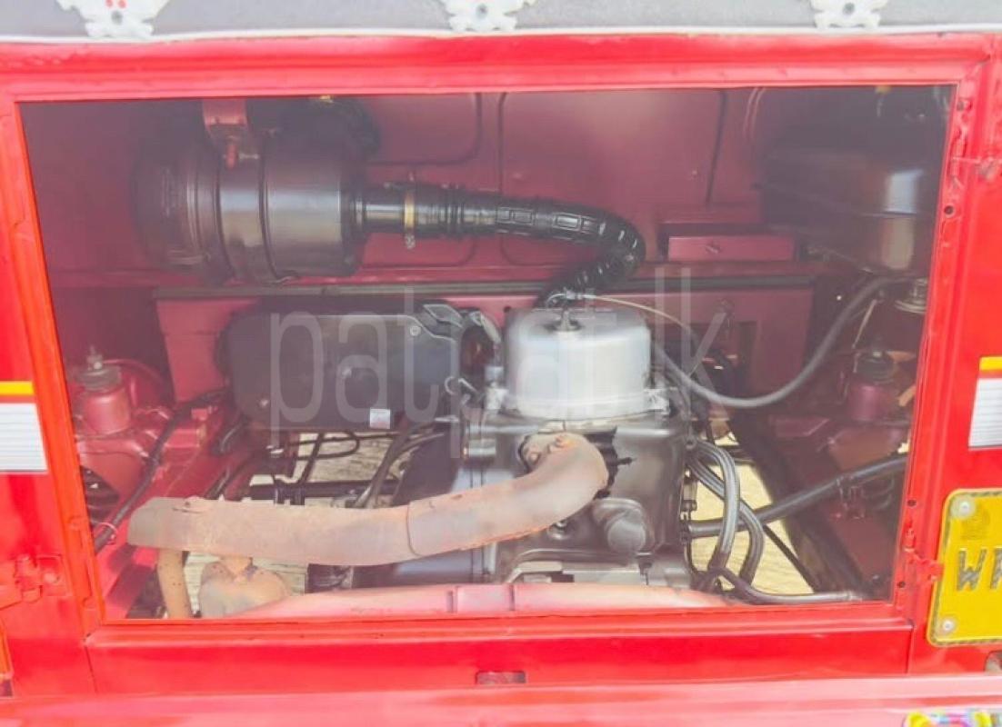 Advertisement image 6