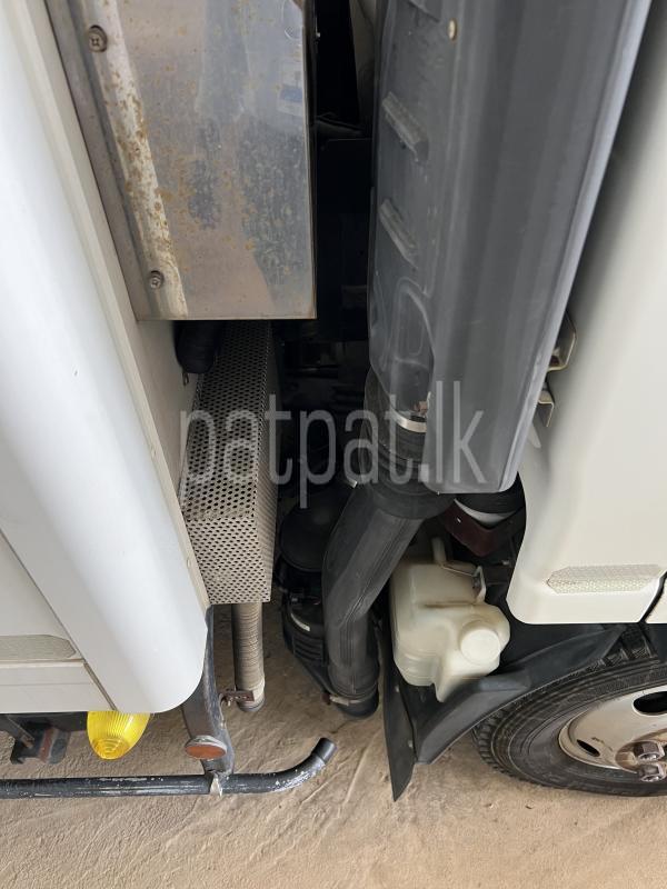 Isuzu ELF 2017 - නැවත සකස් කල ට්‍රක් රථය sale in Sri Lanka - patpat.lk
