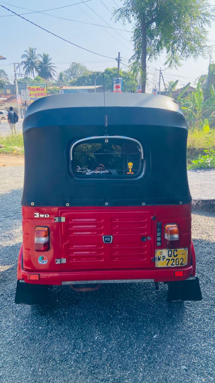 Bajaj Three Wheel 2005 - භාවිතා කරන ලද ත්‍රිරෝද රථය sale in Sri Lanka - patpat.lk