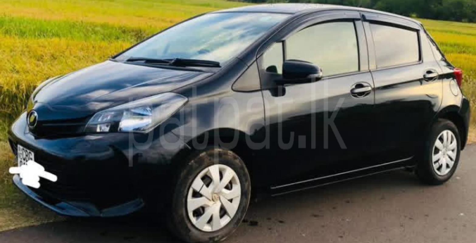 Toyota Vitz 2016 - பயன்படுத்தப்பட்டது கார் sale in Sri Lanka - patpat.lk