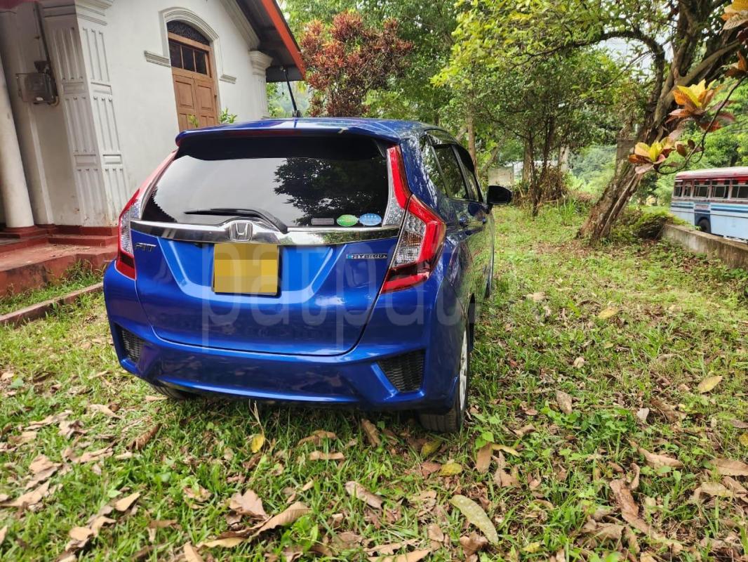 Honda Fit 2014 - பயன்படுத்தப்பட்டது கார் sale in Sri Lanka - patpat.lk