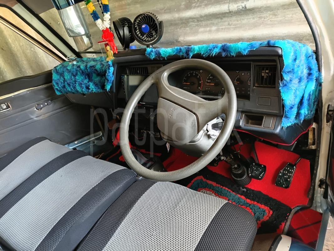 Mitsubishi Delica 1980 - பயன்படுத்தப்பட்டது வேன் sale in Sri Lanka - patpat.lk
