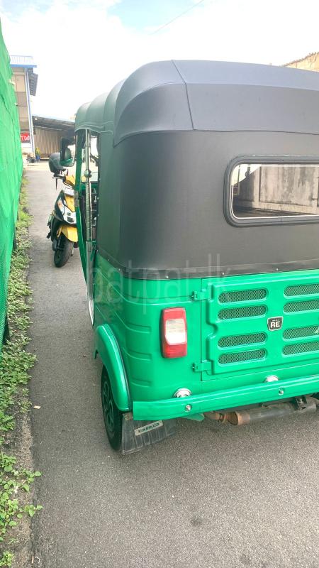 Bajaj Three Wheel 2016 - பயன்படுத்தப்பட்டது முச்சக்கர வண்டி sale in Sri Lanka - patpat.lk