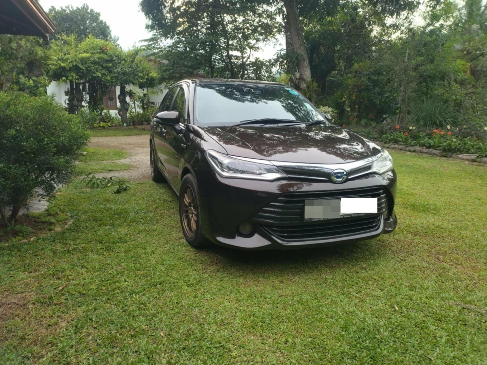 Toyota Axio 2015 - பயன்படுத்தப்பட்டது கார் sale in Sri Lanka - patpat.lk