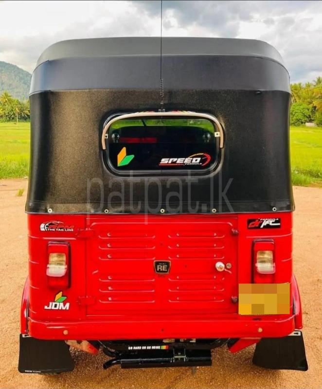 Bajaj Three Wheel 2014 - பயன்படுத்தப்பட்டது முச்சக்கர வண்டி sale in Sri Lanka - patpat.lk