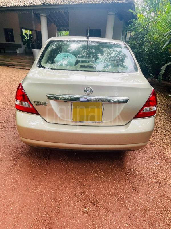 Nissan Tiida 2010 - பயன்படுத்தப்பட்டது கார் sale in Sri Lanka - patpat.lk