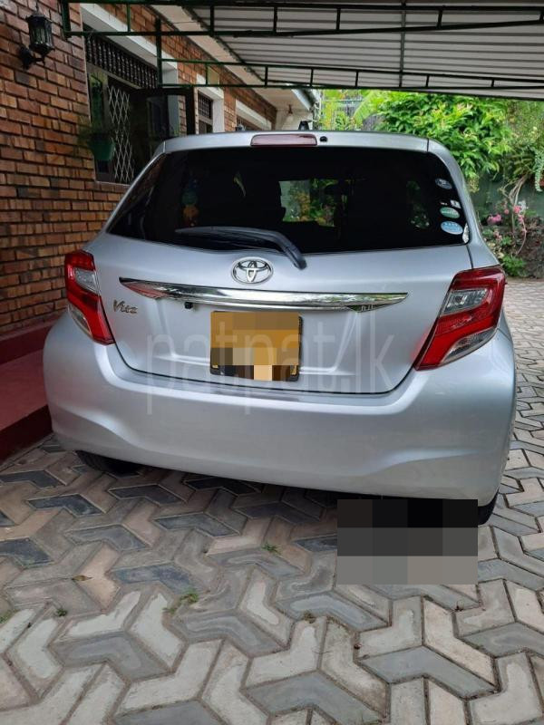 Toyota Vitz 2015 - Used Car sale in Sri Lanka - patpat.lk