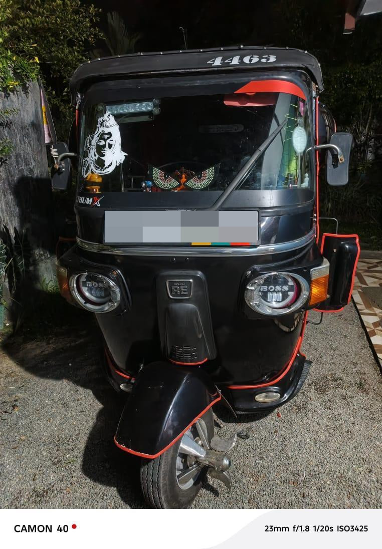 Bajaj Three Wheel 2012 - பயன்படுத்தப்பட்டது முச்சக்கர வண்டி sale in Sri Lanka - patpat.lk