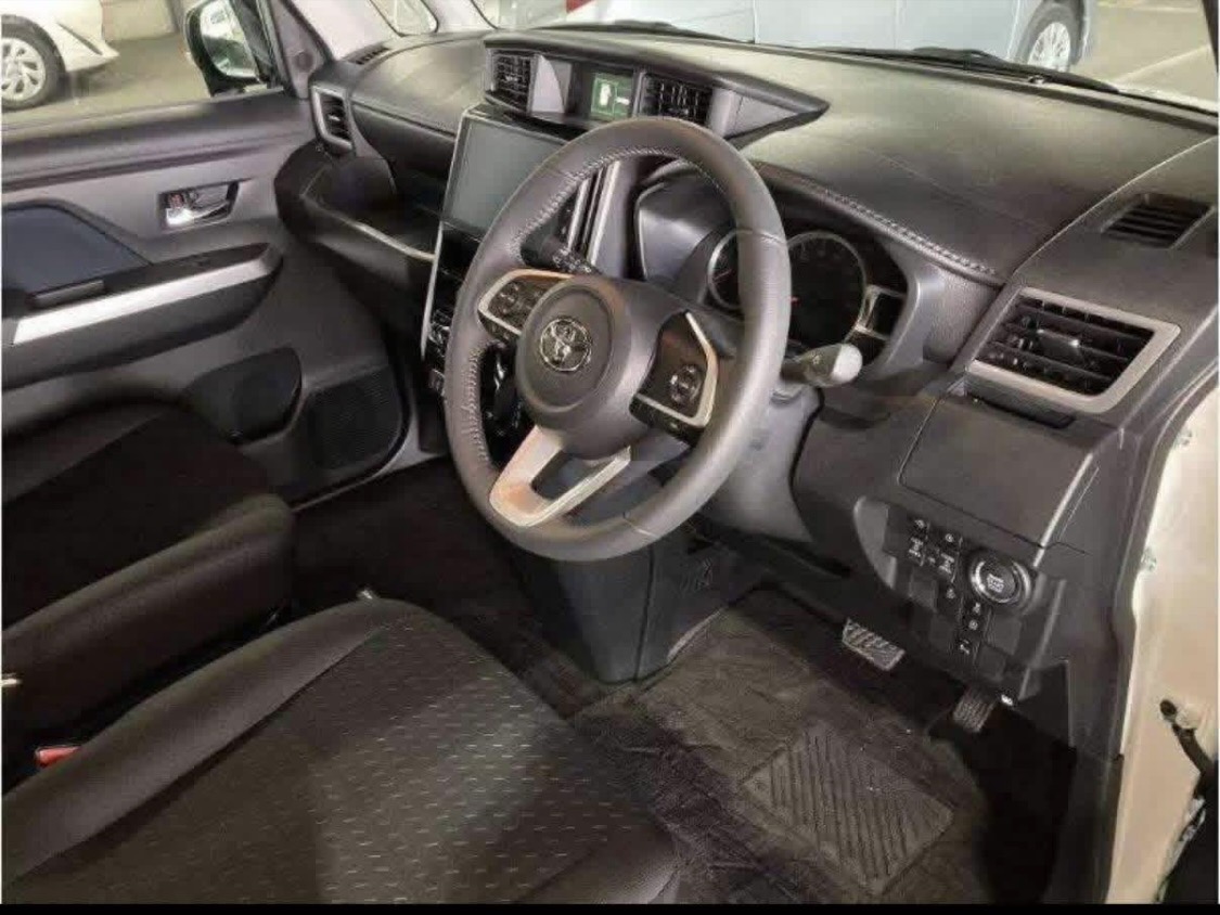 Toyota Roomy 2024 - අලුත් වෑන් රථය sale in Sri Lanka - patpat.lk
