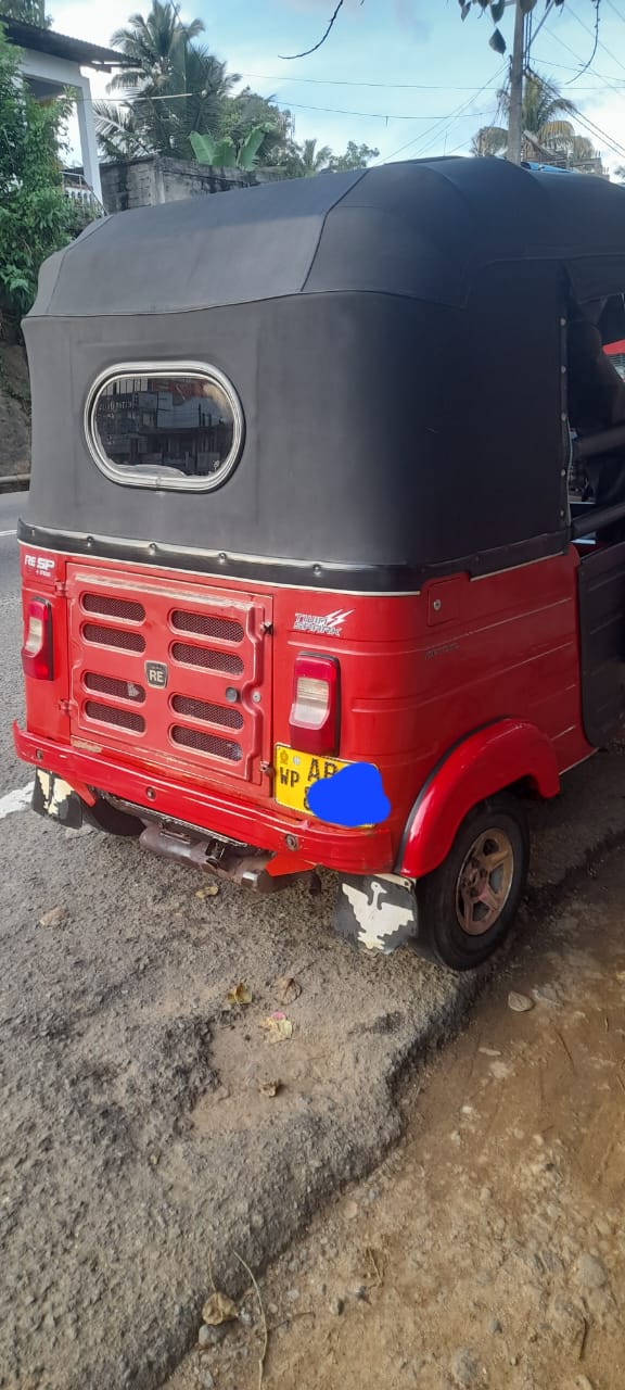 Bajaj Three Wheel 2018 - Used Three wheeler sale in Sri Lanka - patpat.lk