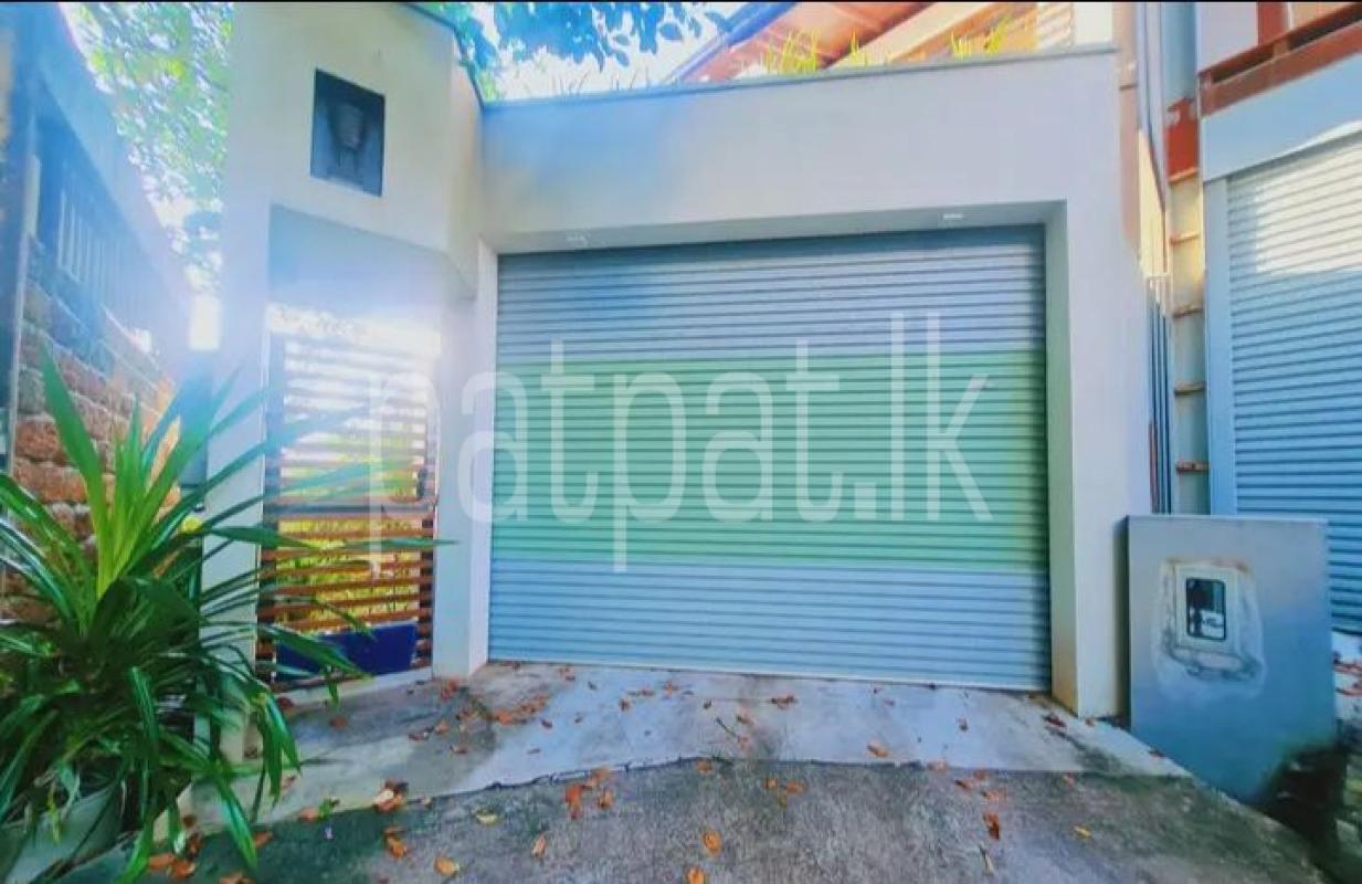 Advertisement image 1