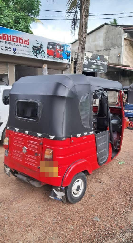 Bajaj 4 stroke 2010 - භාවිතා කරන ලද ත්‍රිරෝද රථය sale in Sri Lanka - patpat.lk