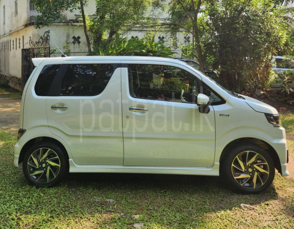 Advertisement image 5