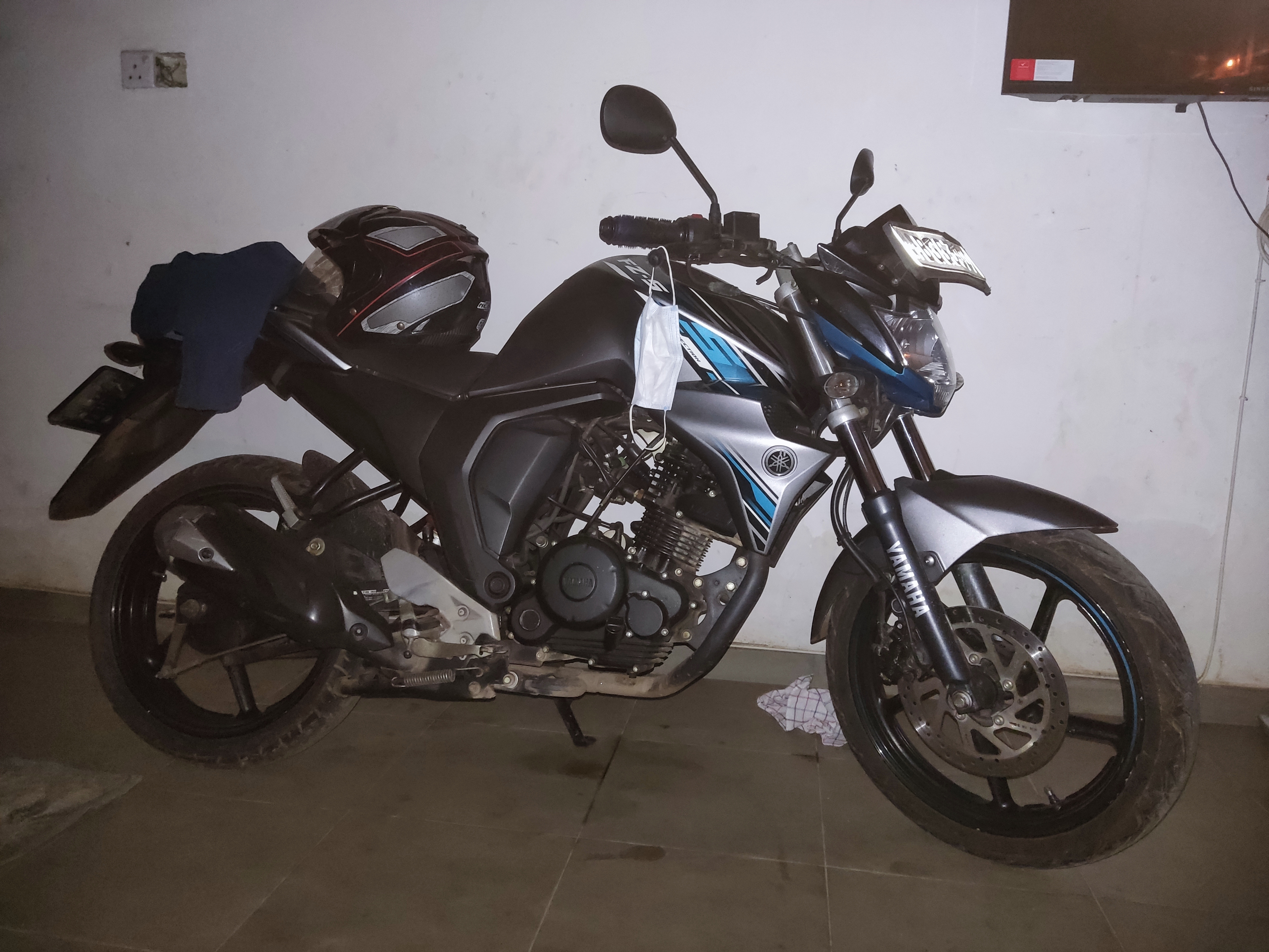 Yamaha FZ 2017 - Used Bike sale in Sri Lanka - patpat.lk