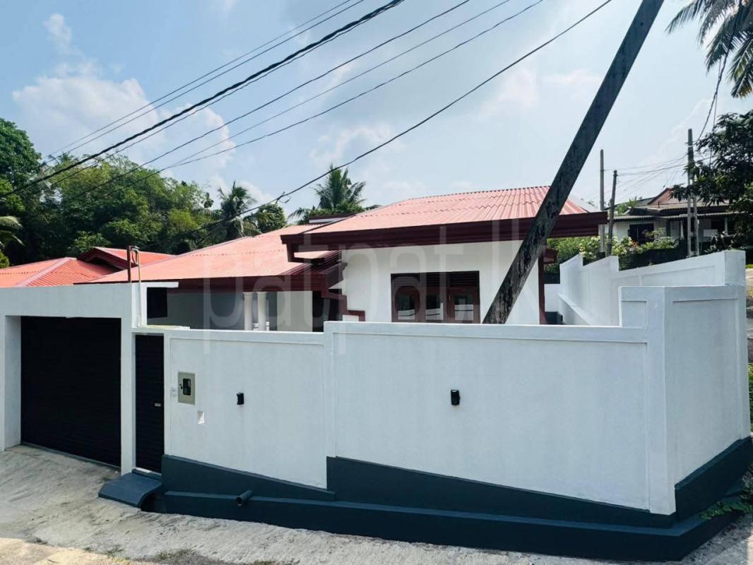 House for Sale in Godagama