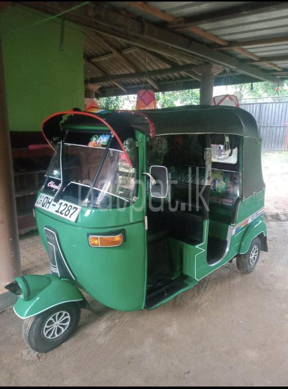 Bajaj 2 stroke 2006 - භාවිතා කරන ලද ත්‍රිරෝද රථය sale in Sri Lanka - patpat.lk