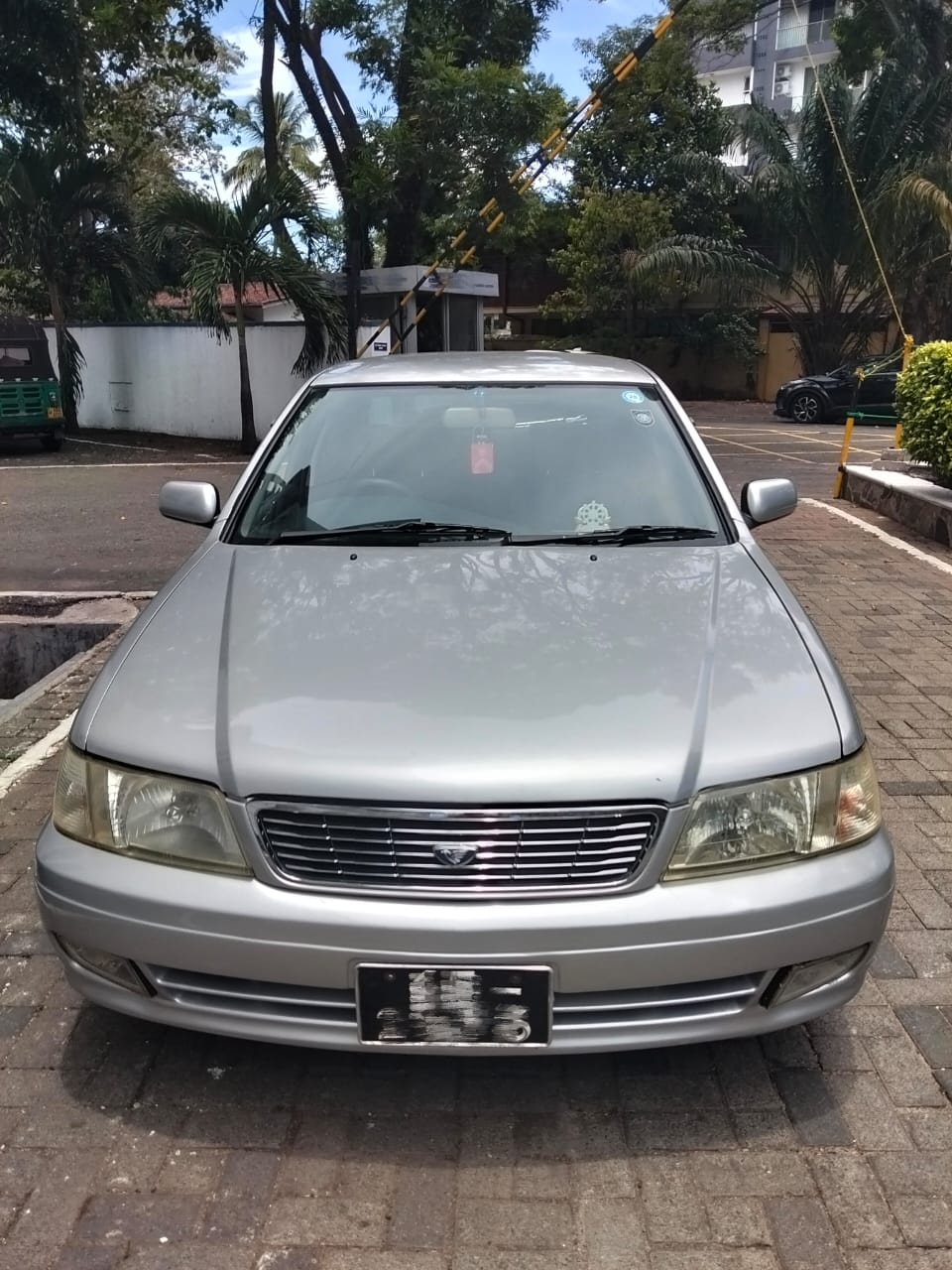 Nissan Bluebird 1998 ads-image-1