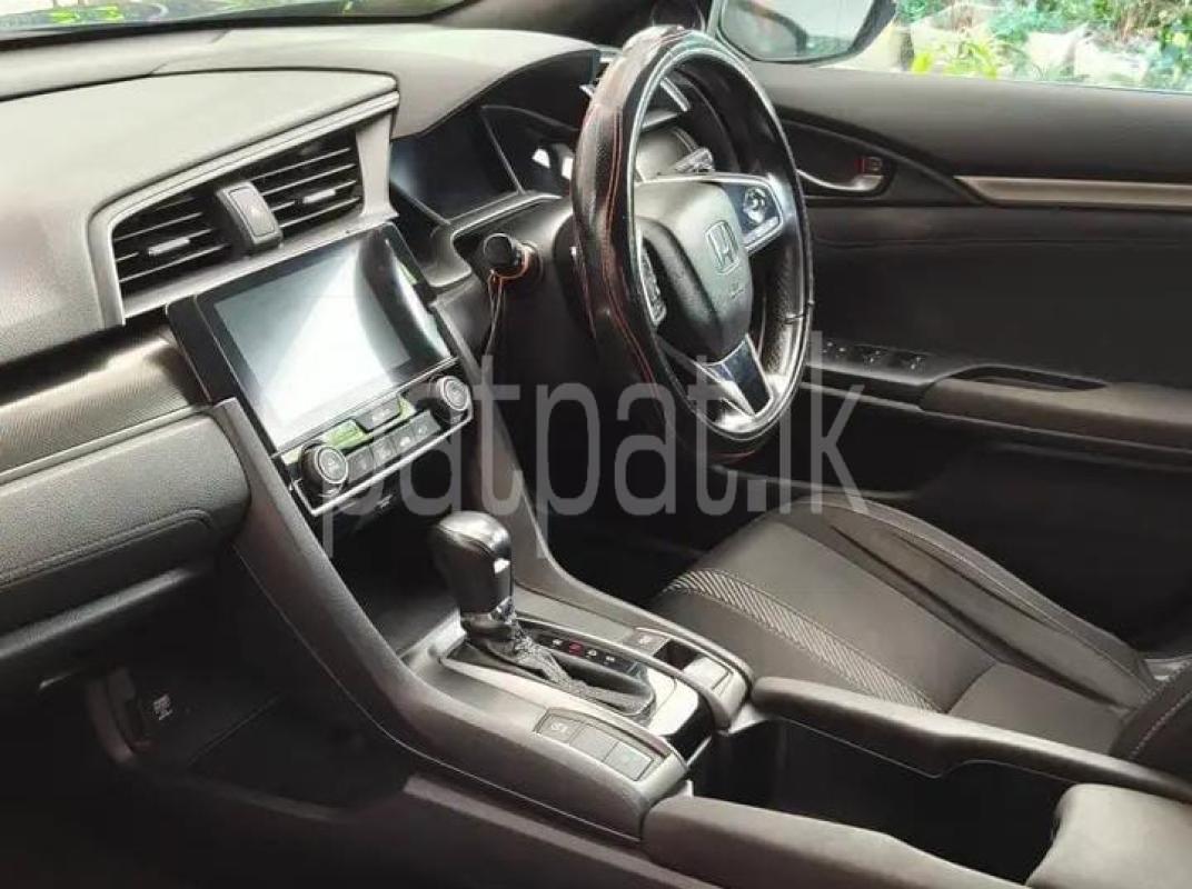 Honda Civic 2017 - භාවිතා කරන ලද කාර් sale in Sri Lanka - patpat.lk
