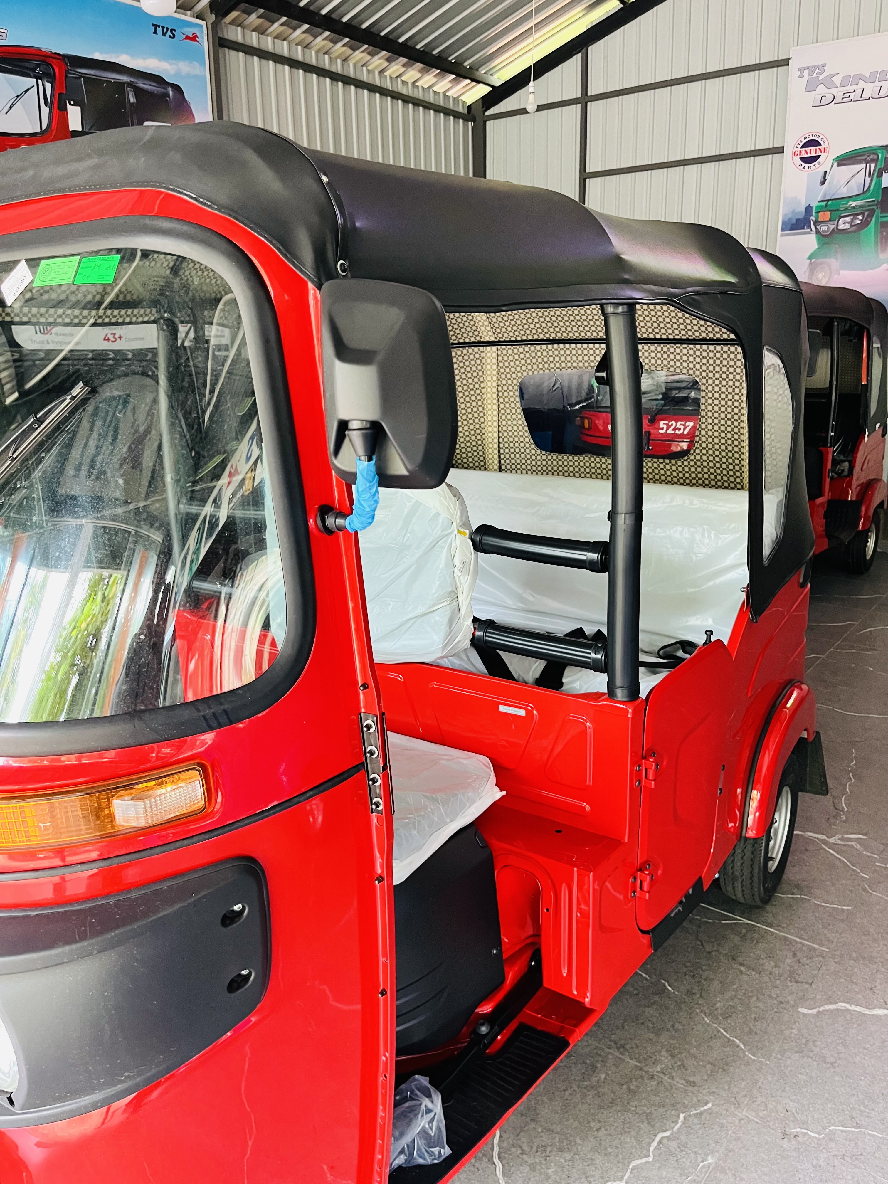 Bajaj 4 stroke 2026 - சான்றளிக்கப்பட்டது முச்சக்கர வண்டி sale in Sri Lanka - patpat.lk