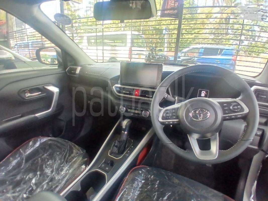 Advertisement image 6