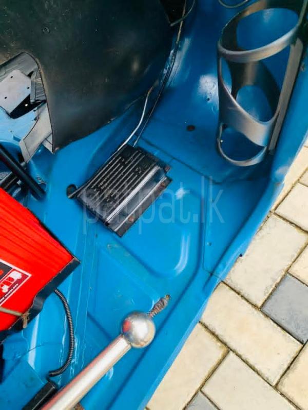 Bajaj 4 stroke 2012 - Used Three wheeler sale in Sri Lanka - patpat.lk