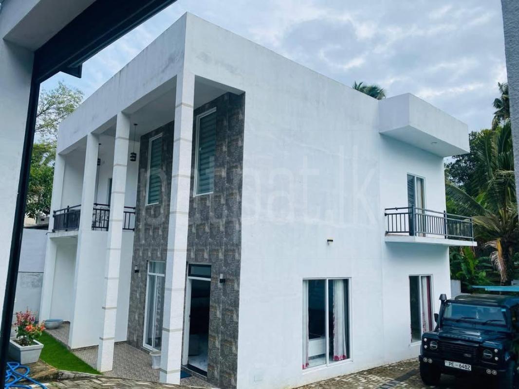 House for Sale in Pallekelle