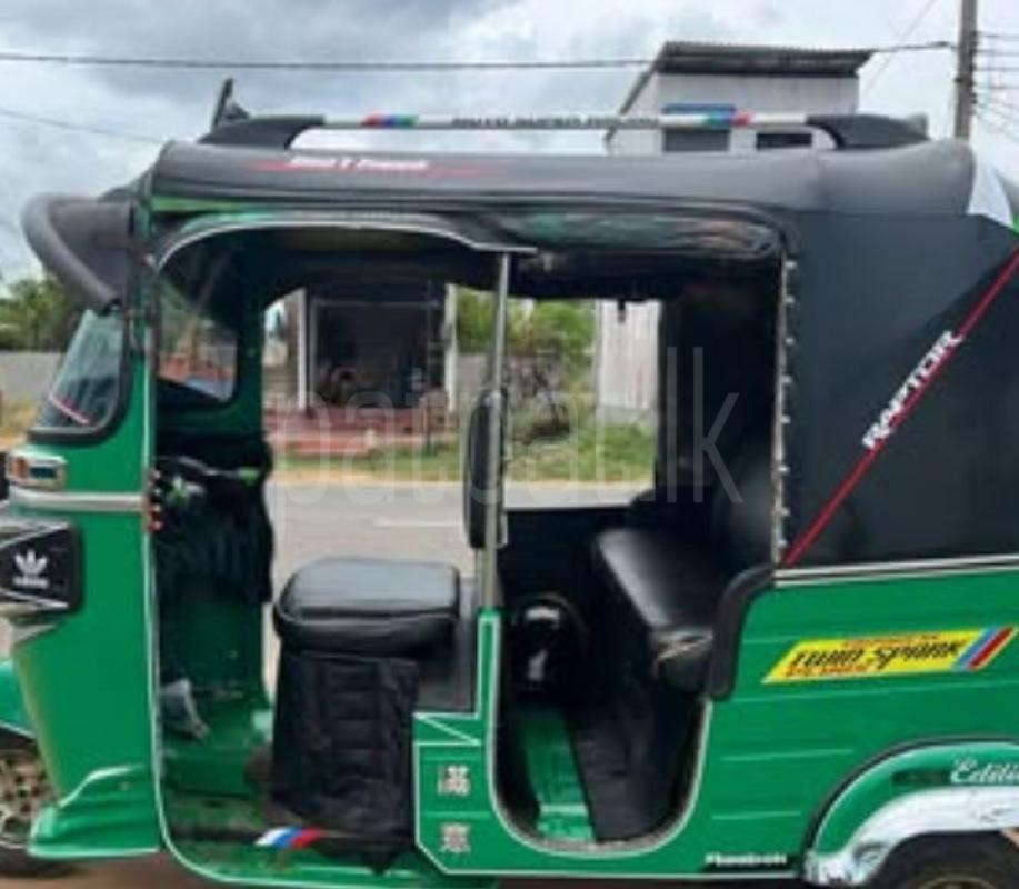 Bajaj Three Wheel 2013 - பயன்படுத்தப்பட்டது முச்சக்கர வண்டி sale in Sri Lanka - patpat.lk