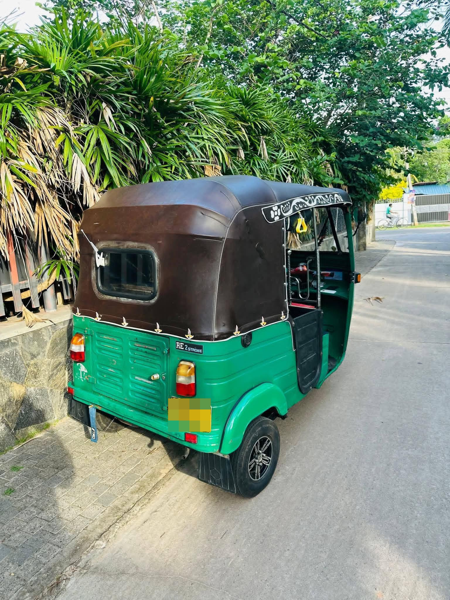 Bajaj 2 stroke 2006 - භාවිතා කරන ලද ත්‍රිරෝද රථය sale in Sri Lanka - patpat.lk