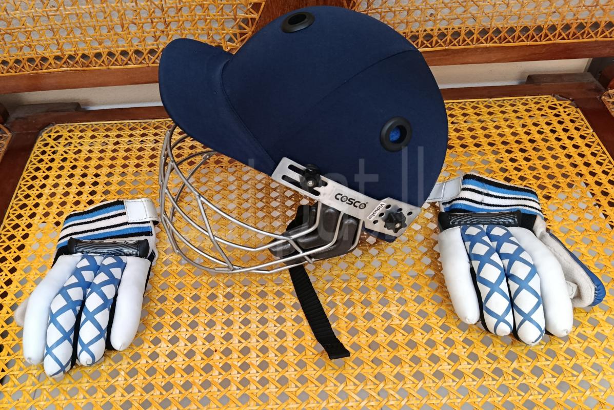 Cricket Full Set
