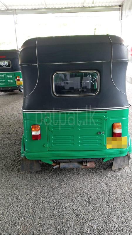 Bajaj 4 stroke 2010 - பயன்படுத்தப்பட்டது முச்சக்கர வண்டி sale in Sri Lanka - patpat.lk