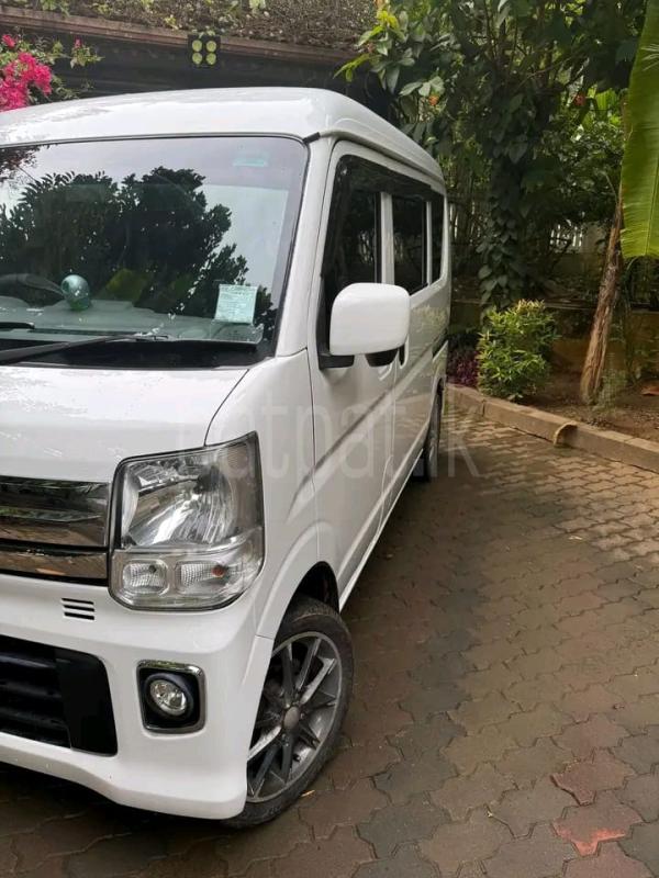 Advertisement image 1