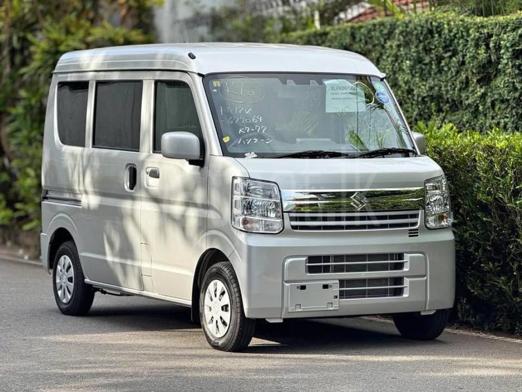 Advertisement image 1